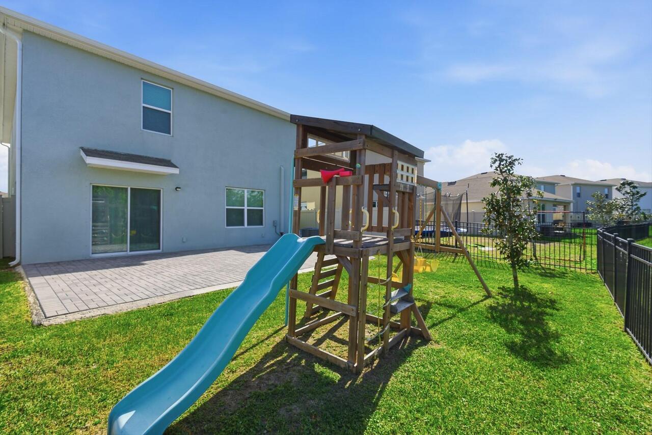 Listing Photo 32