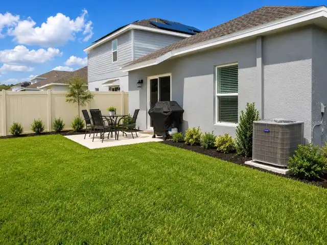 Listing Photo 14