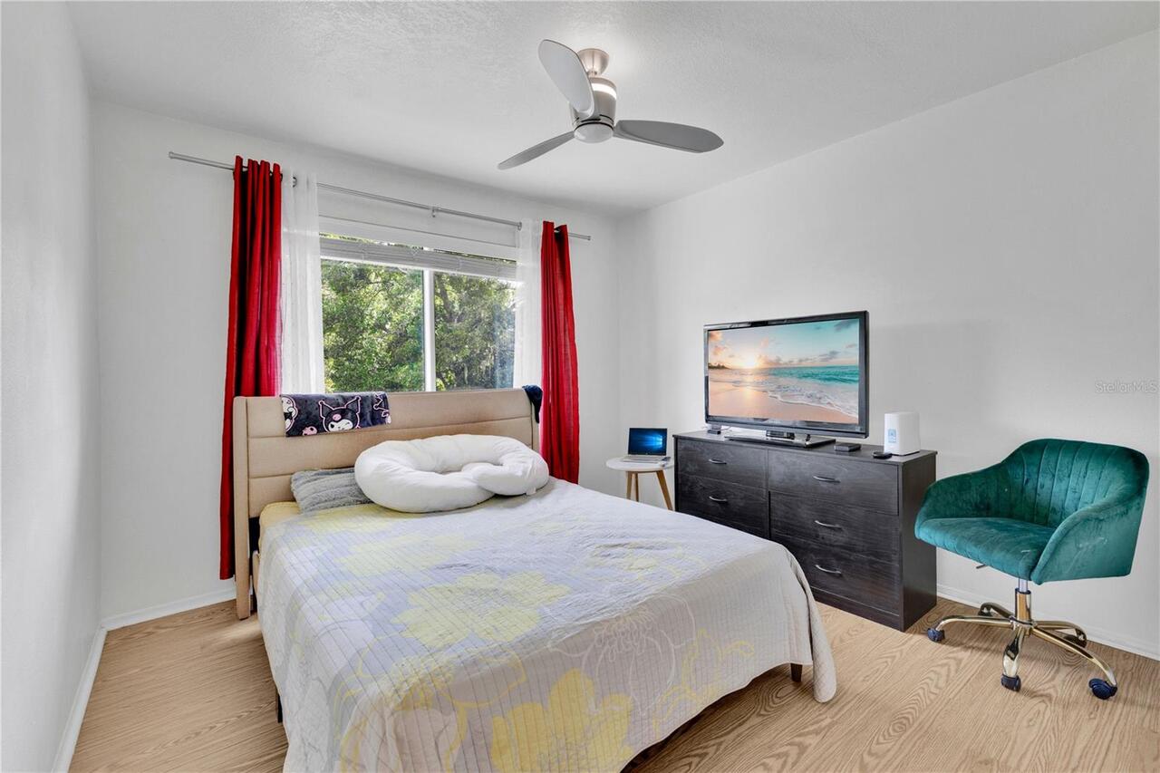 Listing Photo 23