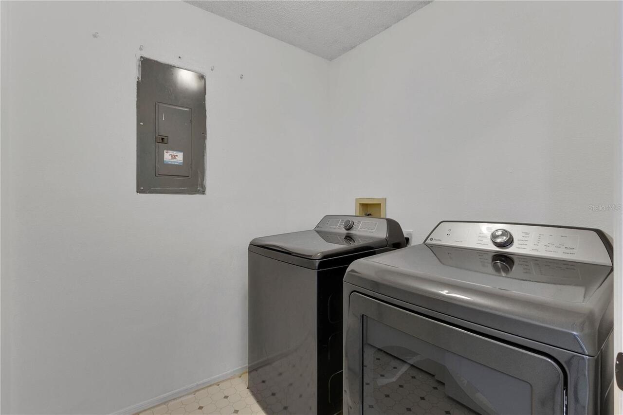 Listing Photo 25