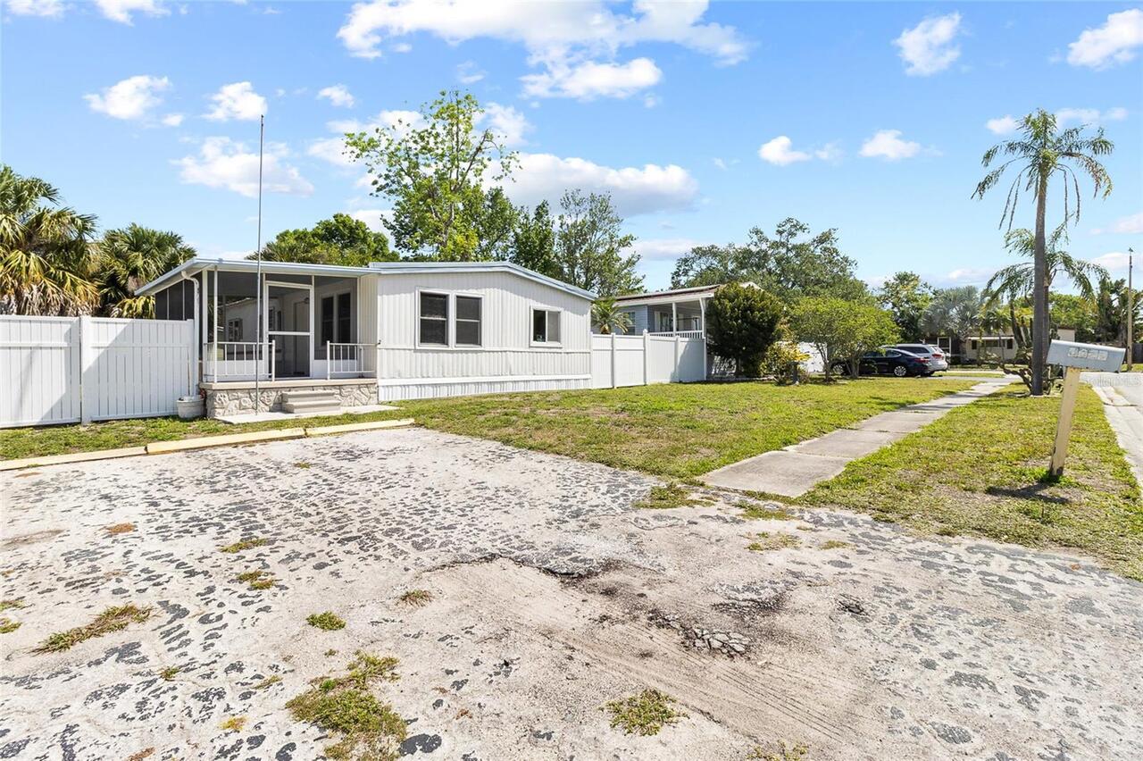 Listing Photo 33