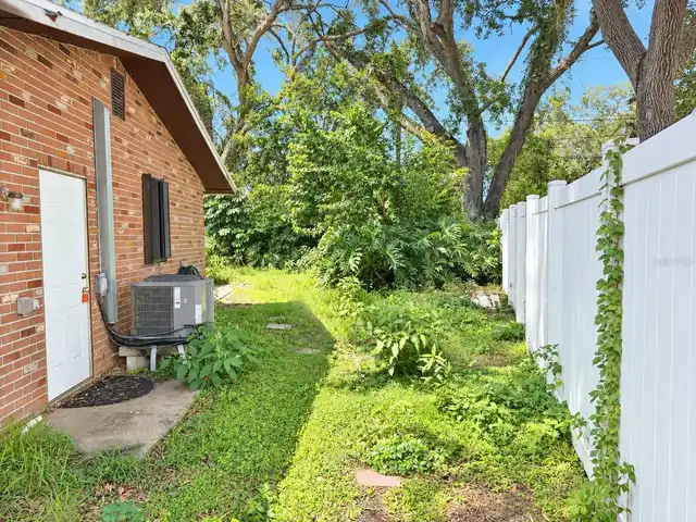 Listing Photo 26