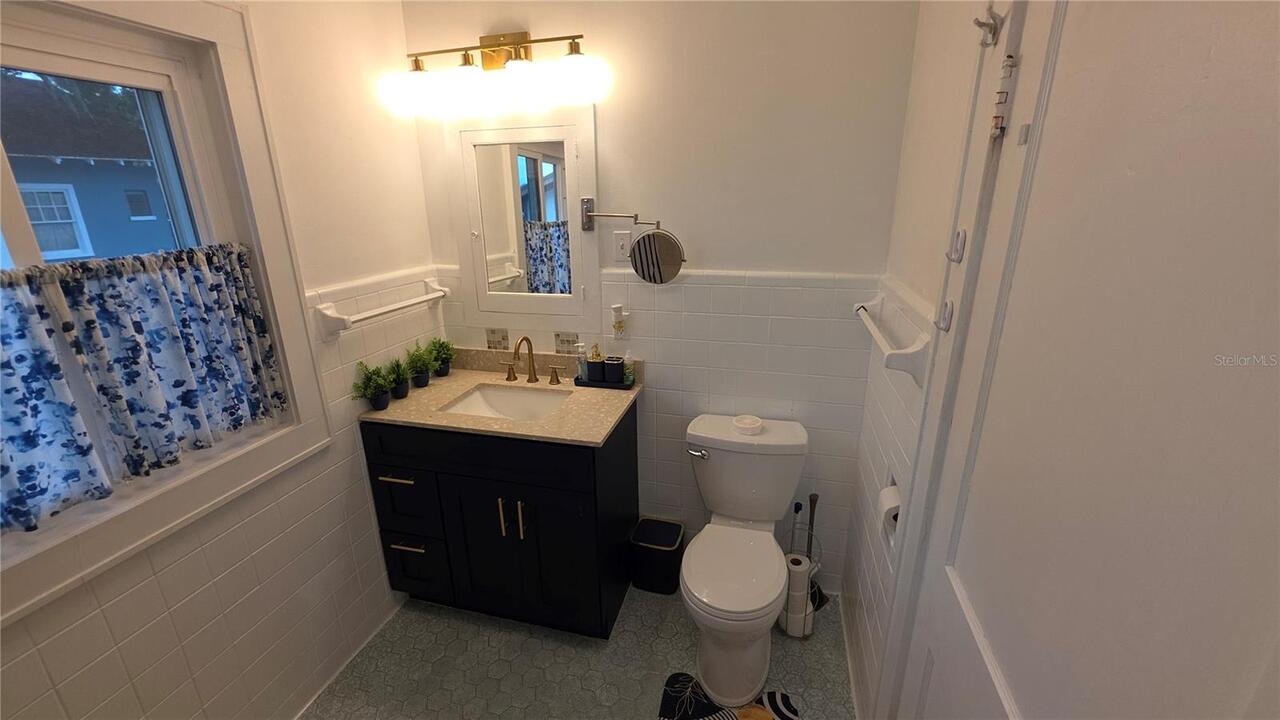 Listing Photo 7