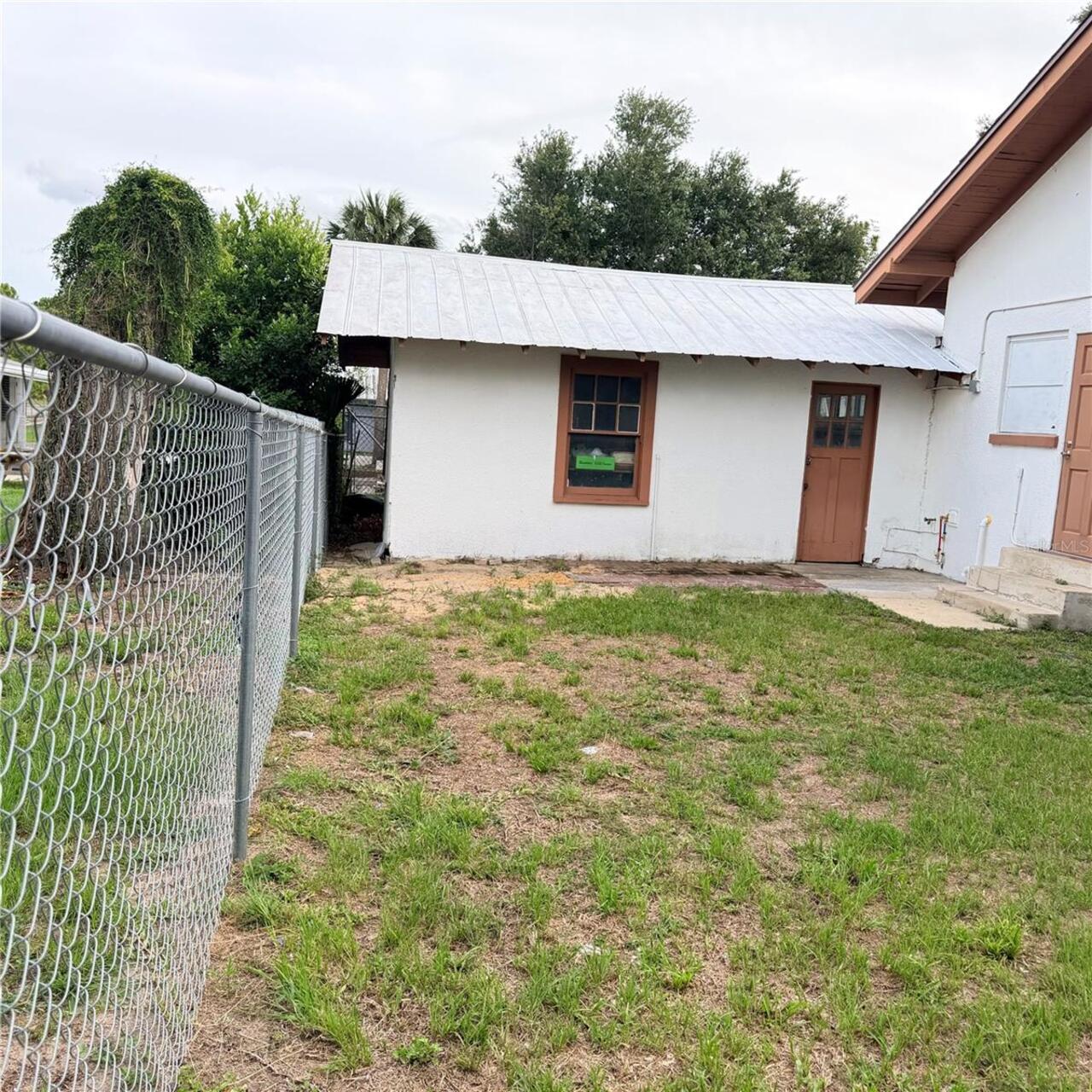 Listing Photo 16