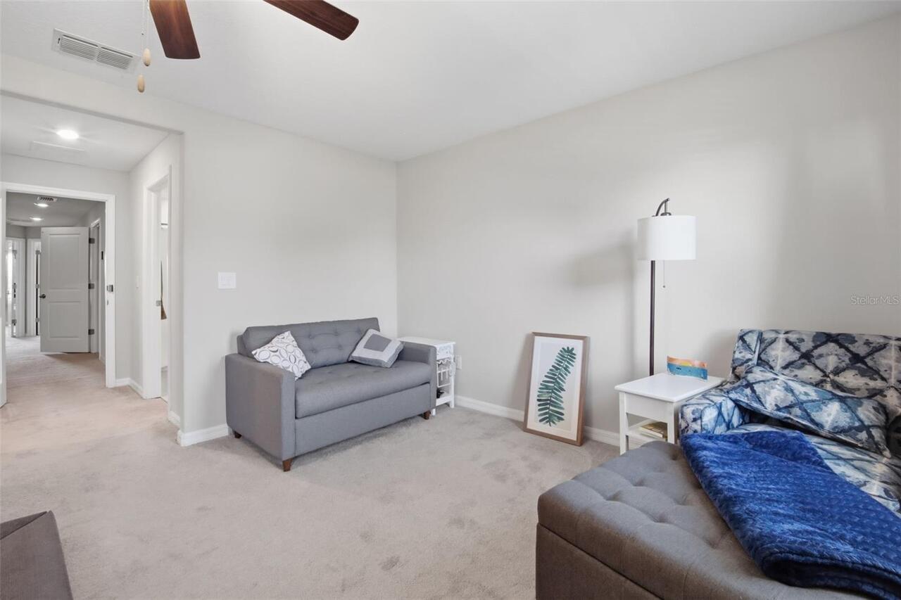 Listing Photo 9