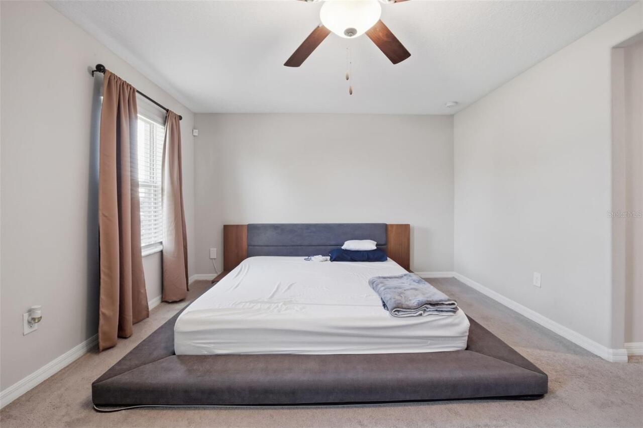 Listing Photo 23