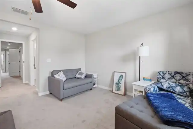 Listing Photo 9