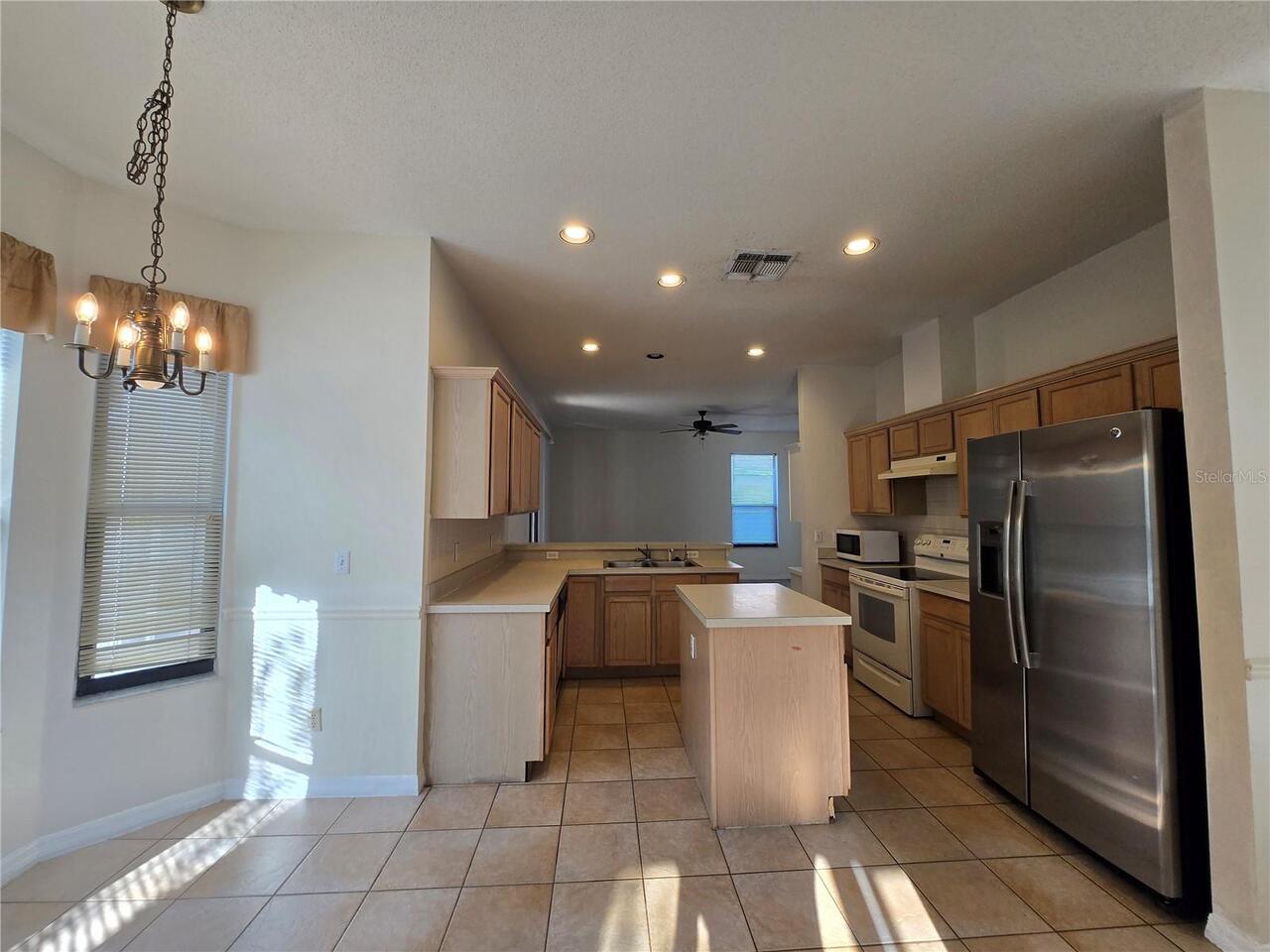 Listing Photo 14