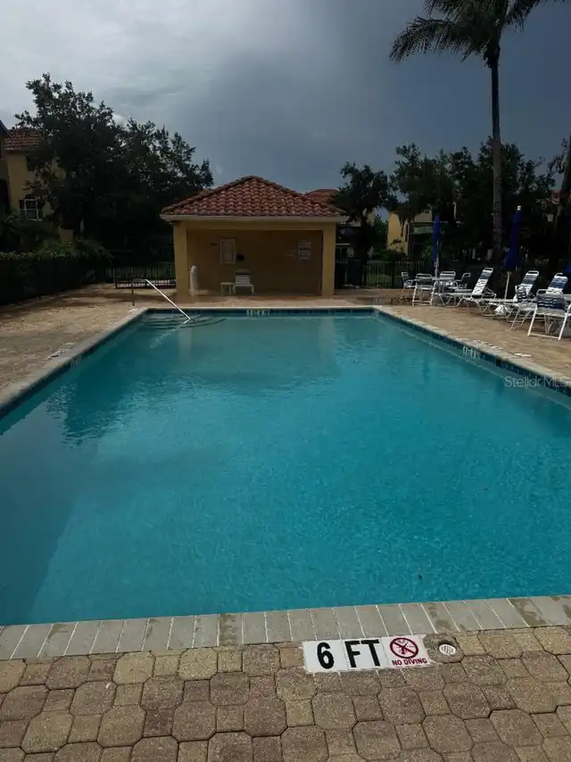 Listing Photo 16