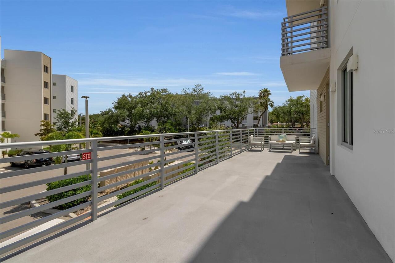 Listing Photo 32