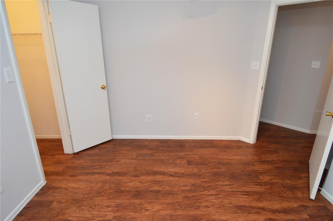 Listing Photo 37
