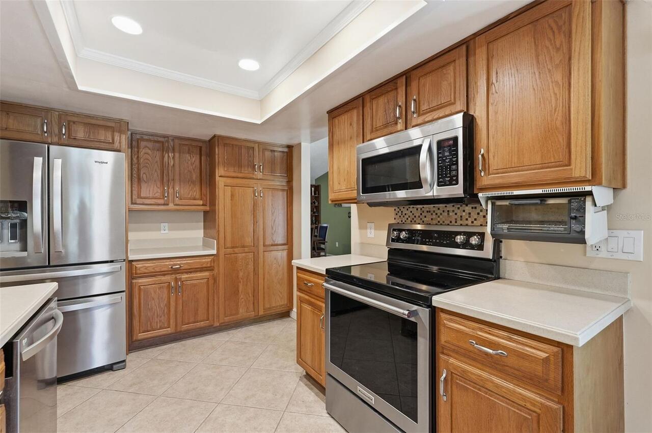 Listing Photo 14