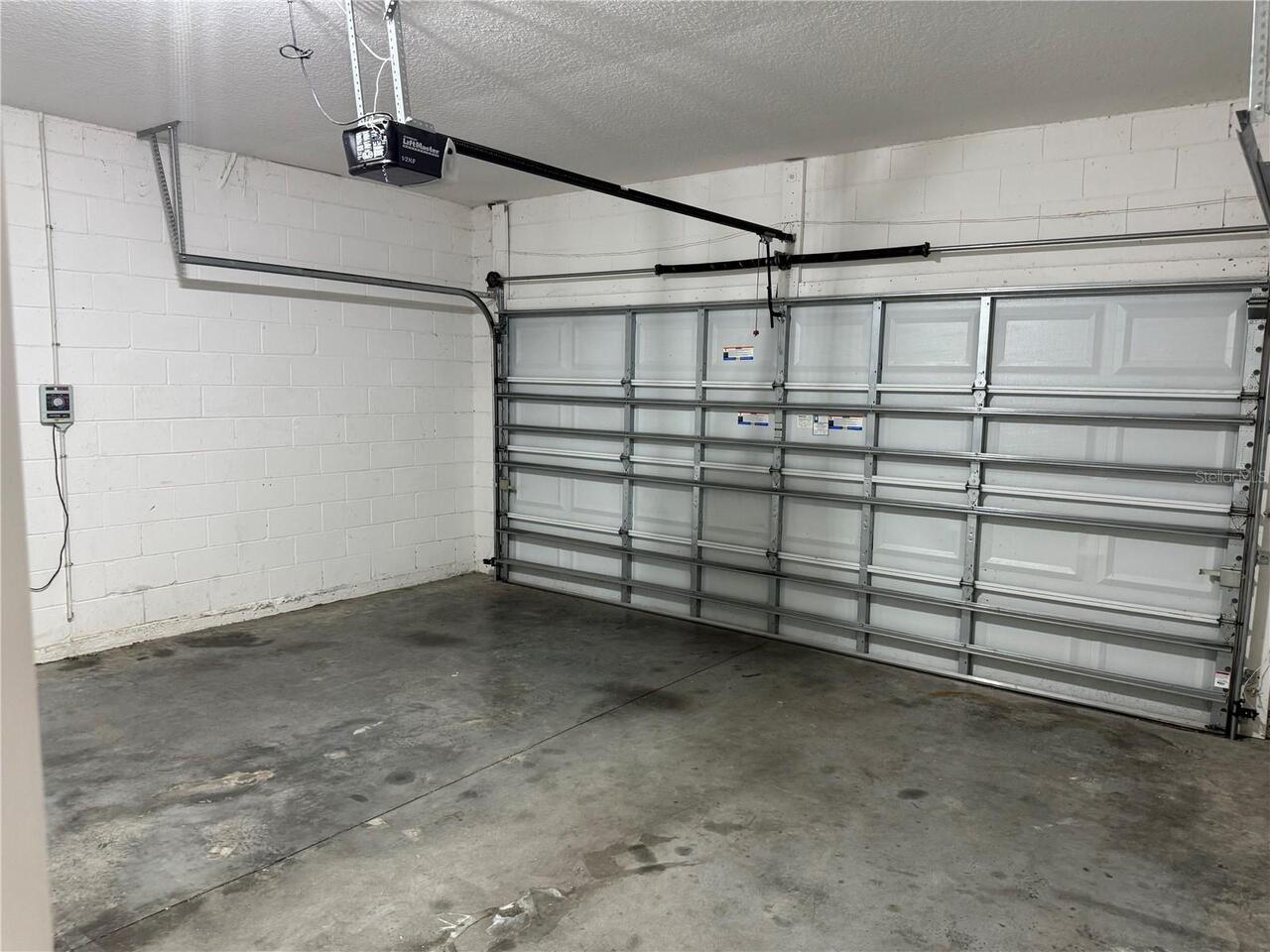 Listing Photo 9