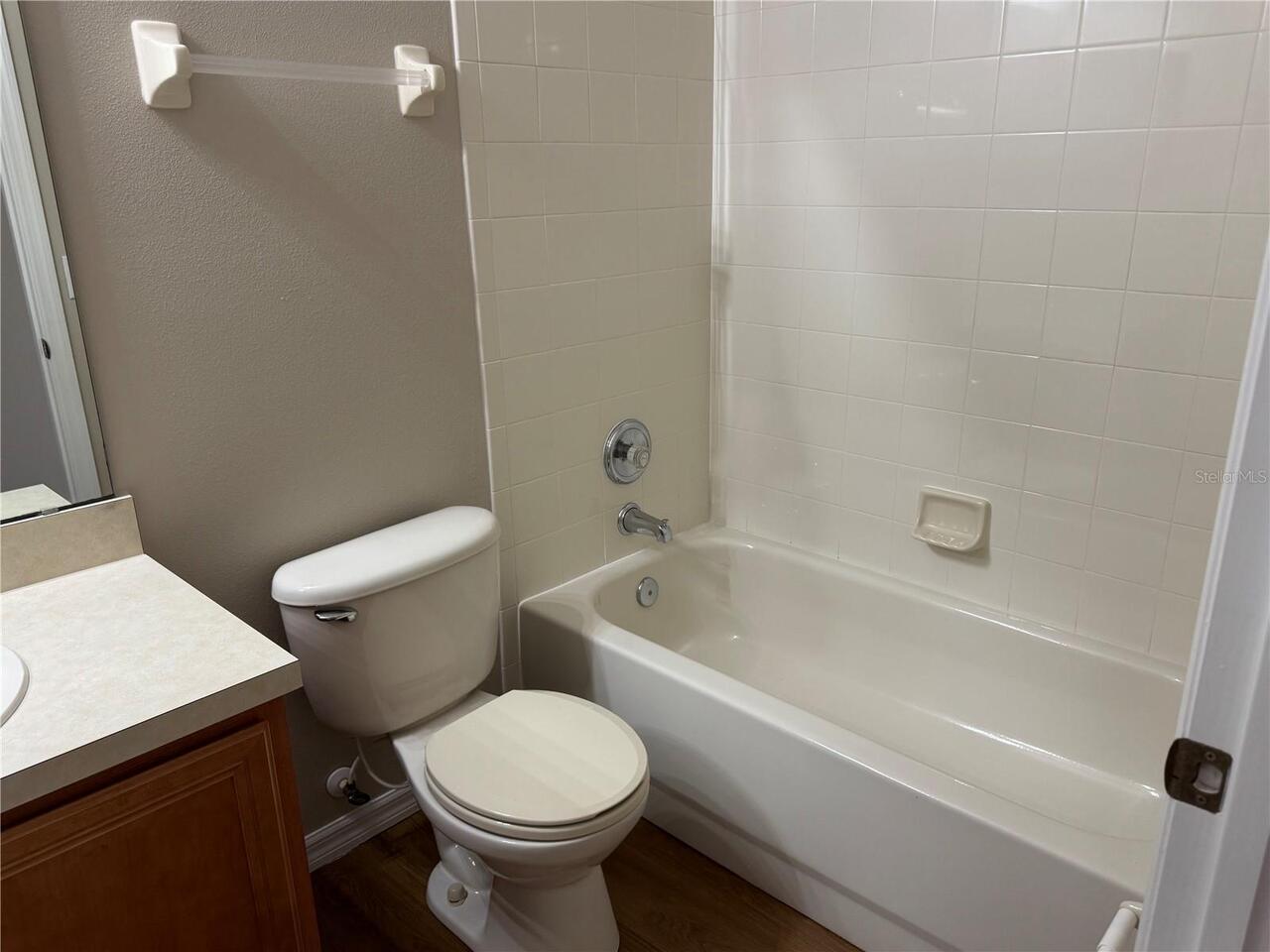 Listing Photo 17