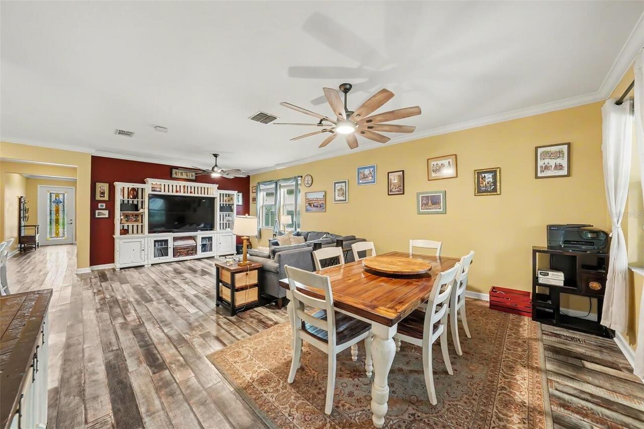 Listing Photo 9