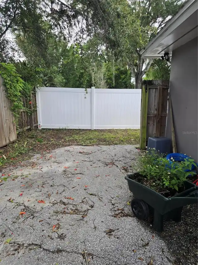 Listing Photo 22