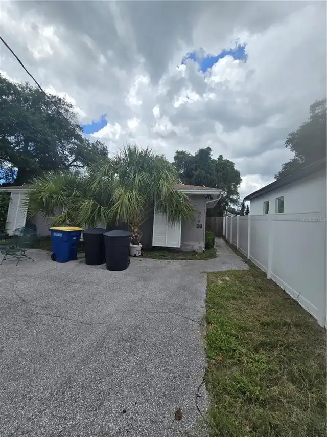 Listing Photo 34