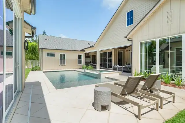Listing Photo 38