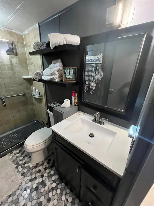 Listing Photo 23