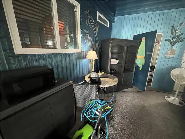 Listing Photo 36