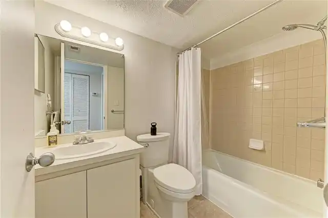 Listing Photo 20
