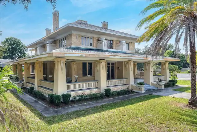 Lakeland Real Estate