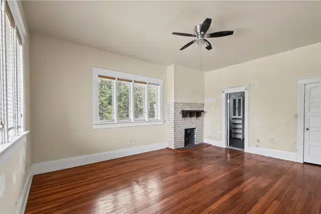 Listing Photo 21