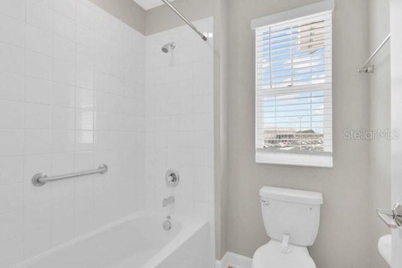 Listing Photo 19