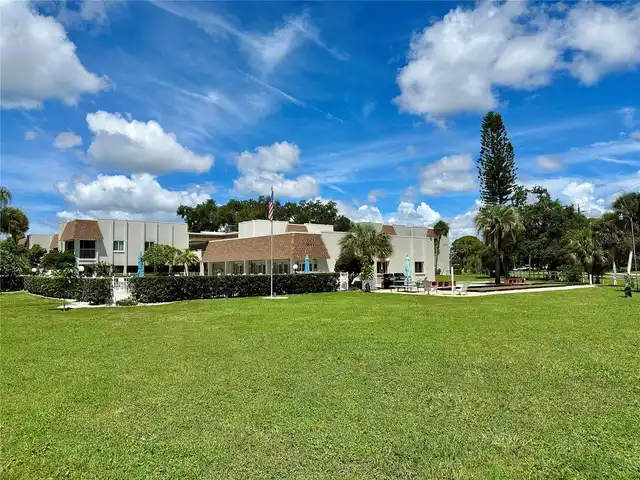 Listing Photo 33
