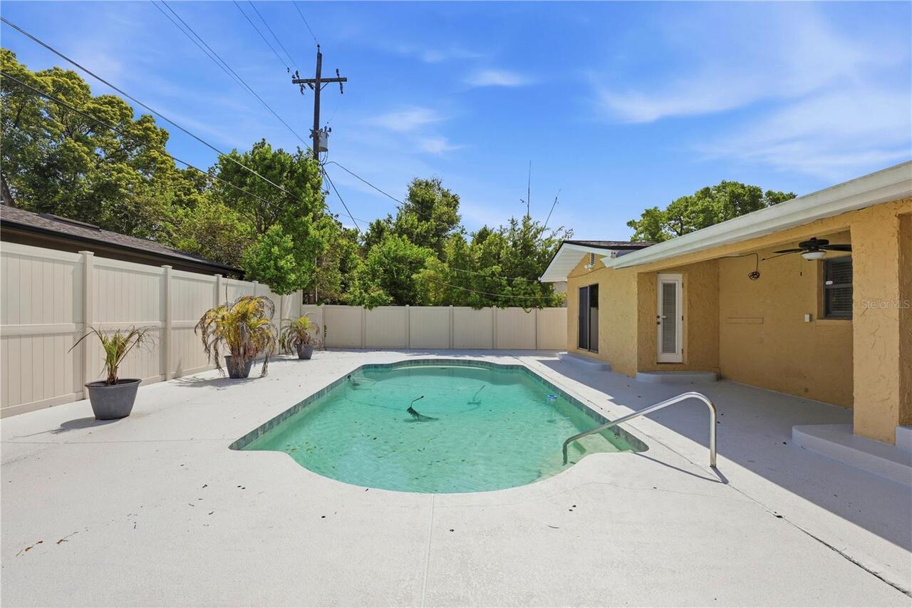Listing Photo 34