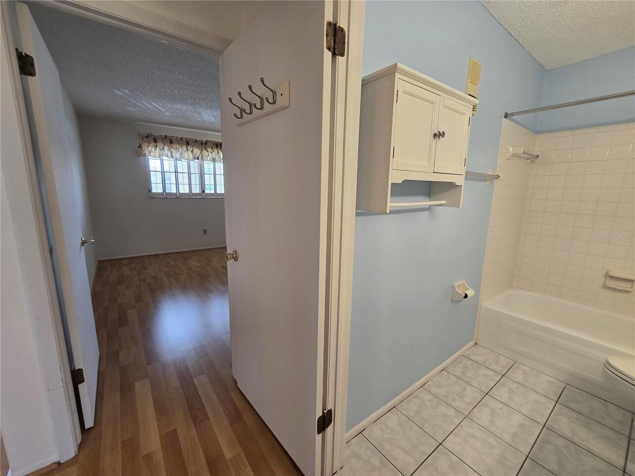 Listing Photo 37