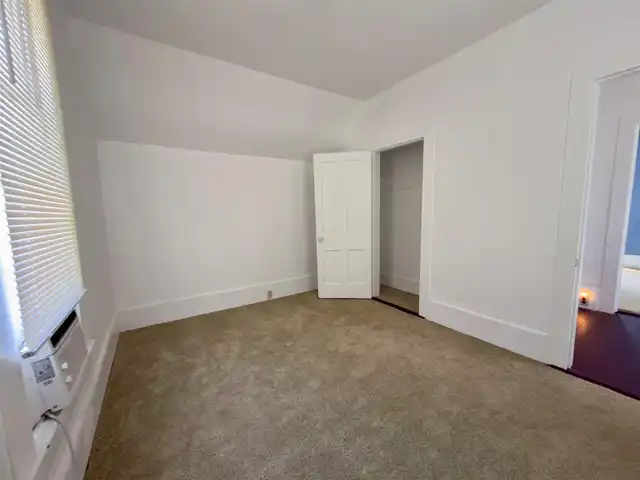 Listing Photo 15