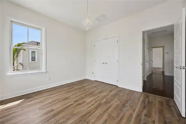 Listing Photo 29