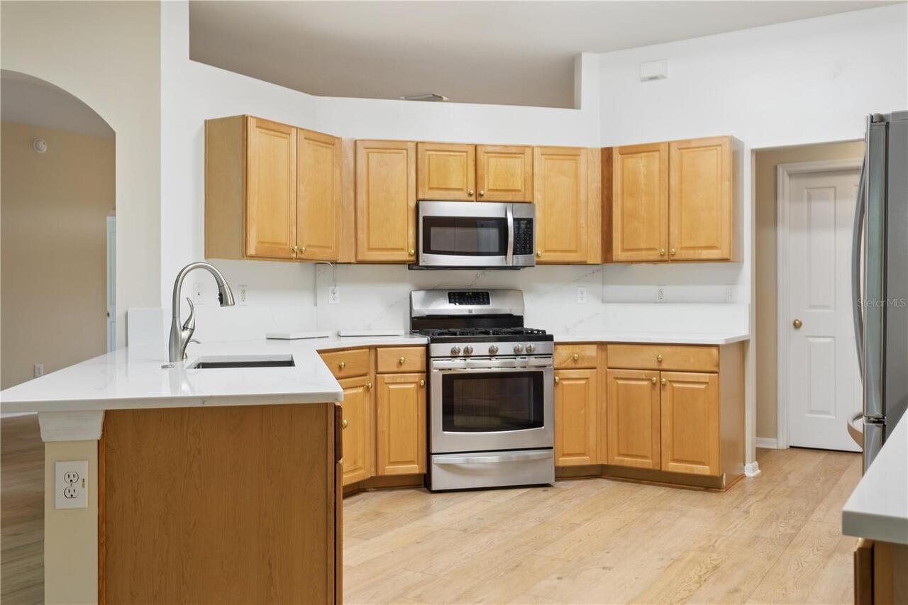 Listing Photo 7