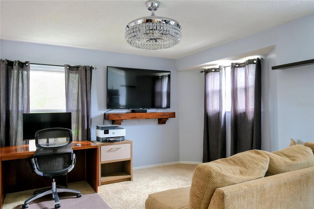 Listing Photo 32