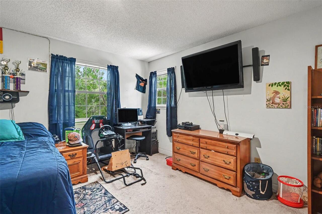 Listing Photo 17