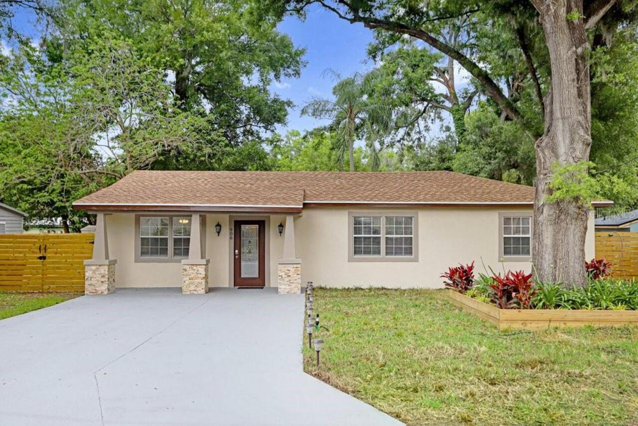 Listing Photo 11