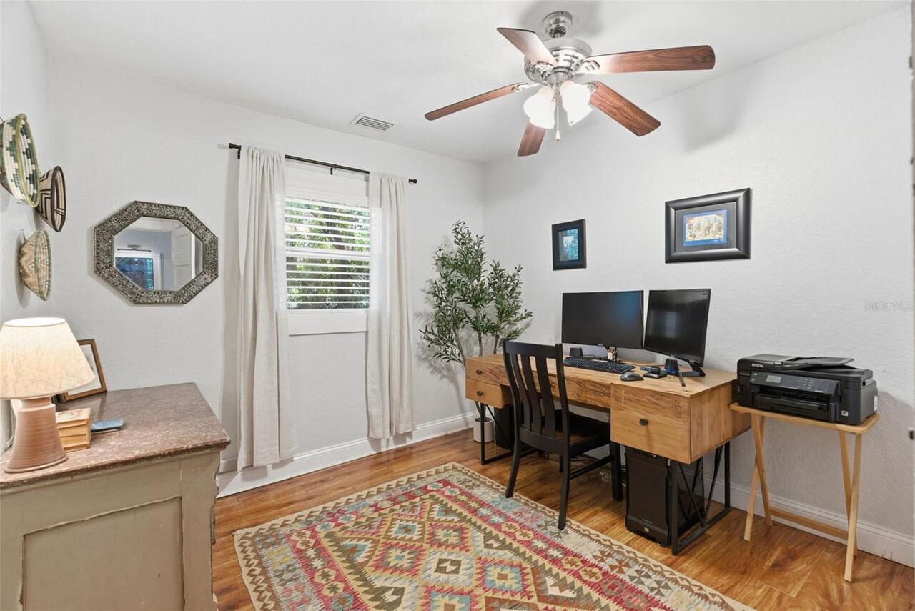 Listing Photo 17