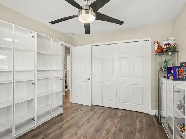 Listing Photo 15