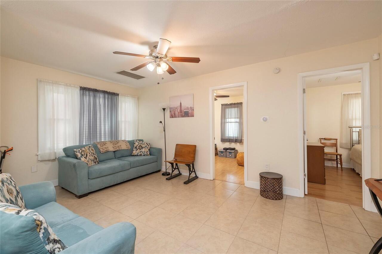 Listing Photo 6