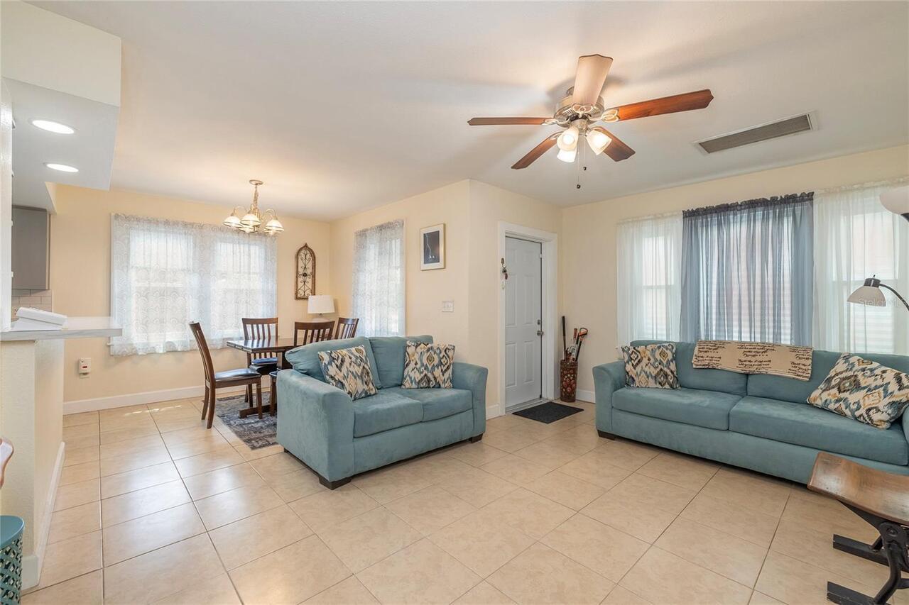 Listing Photo 9