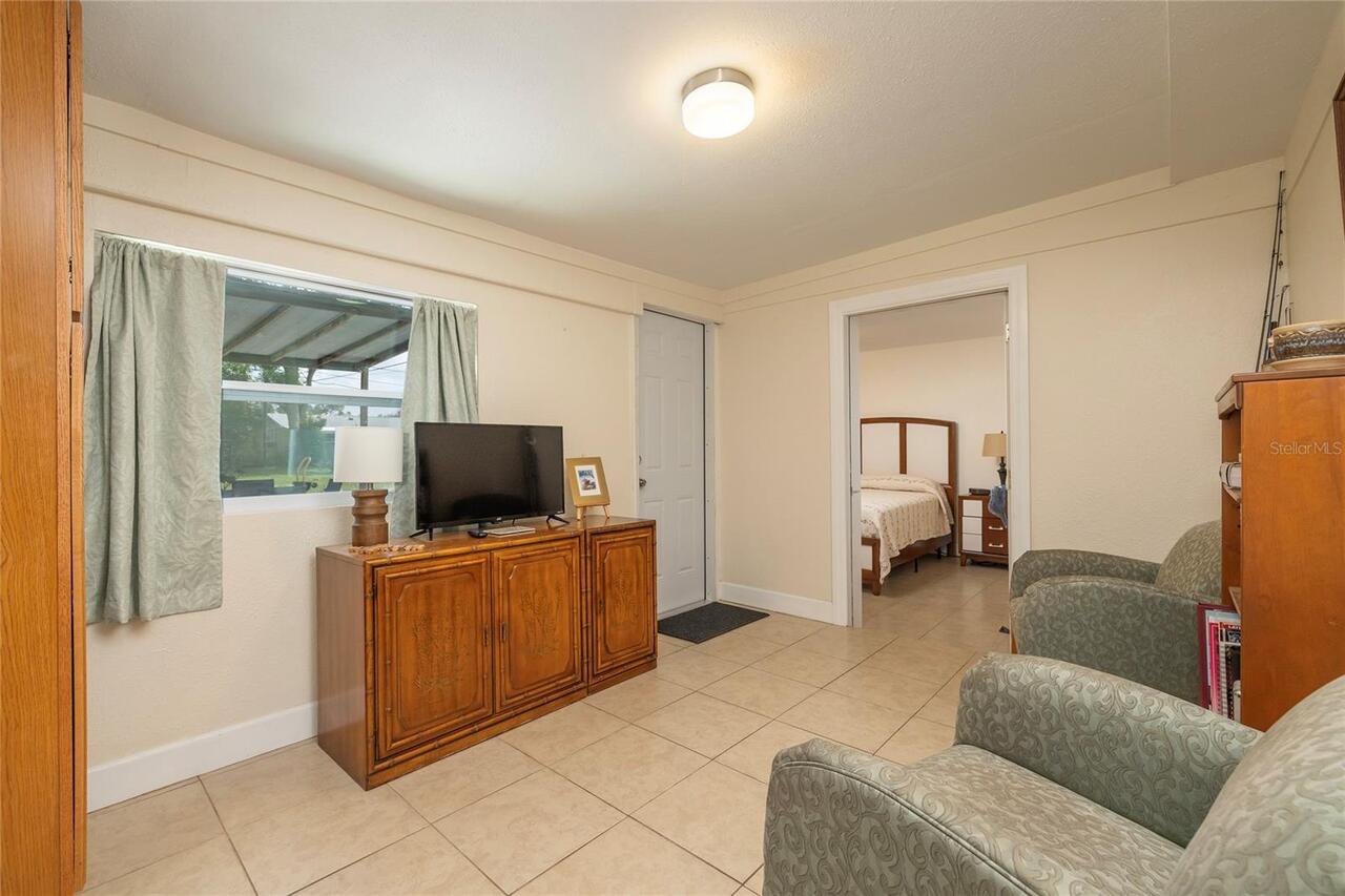 Listing Photo 16
