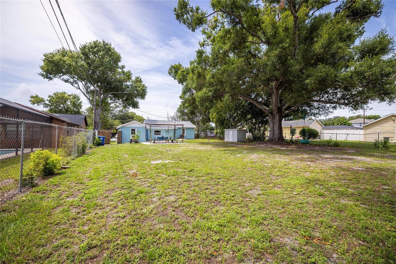 Listing Photo 33