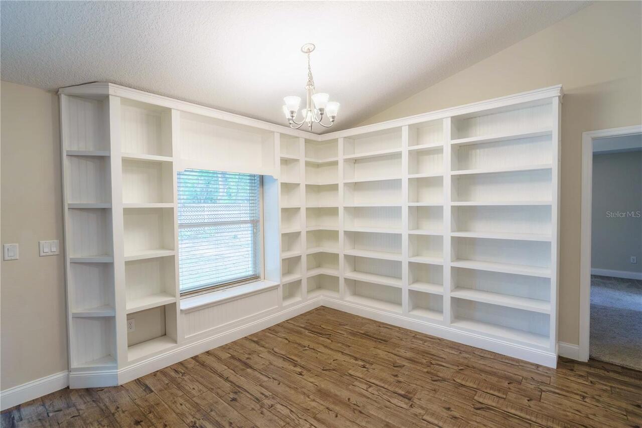Listing Photo 15