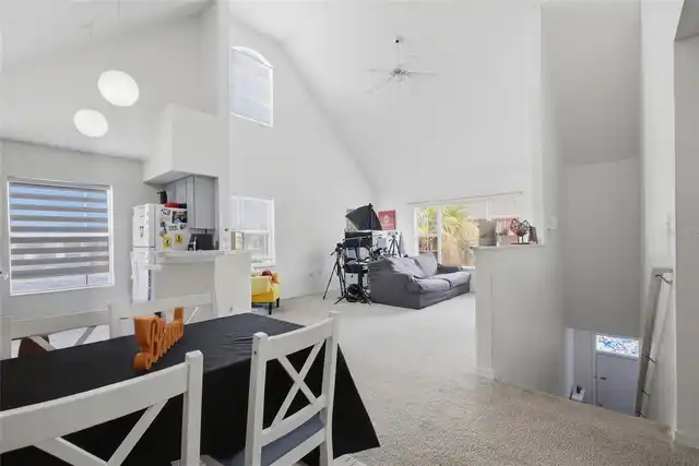 Listing Photo 8