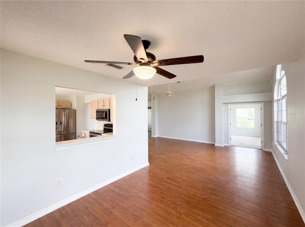 Listing Photo 7
