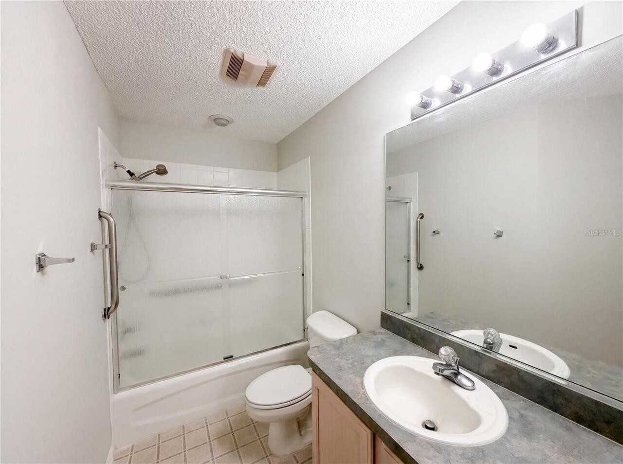 Listing Photo 14