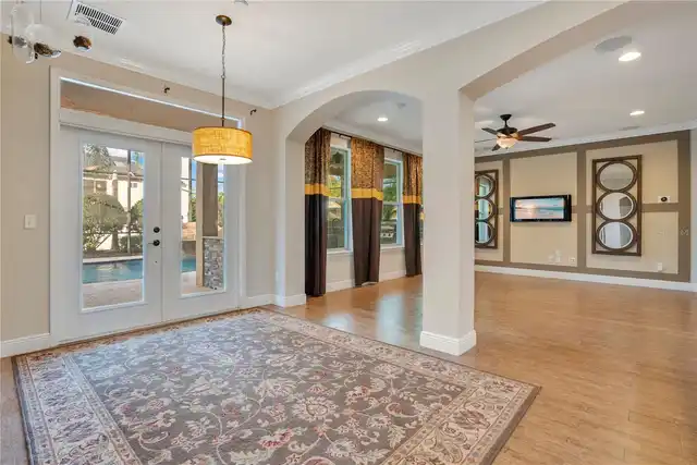 Listing Photo 19