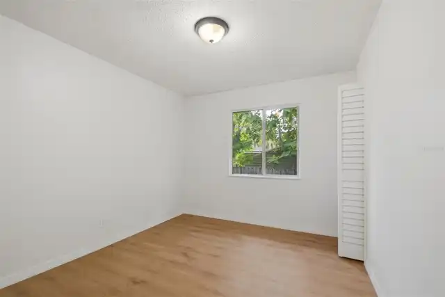 Listing Photo 26