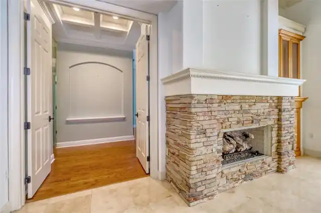 Listing Photo 17